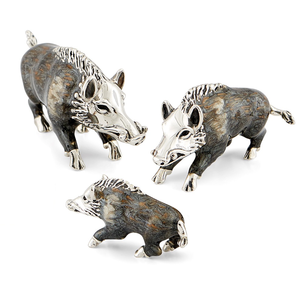 ST313-wild-boars-grey
