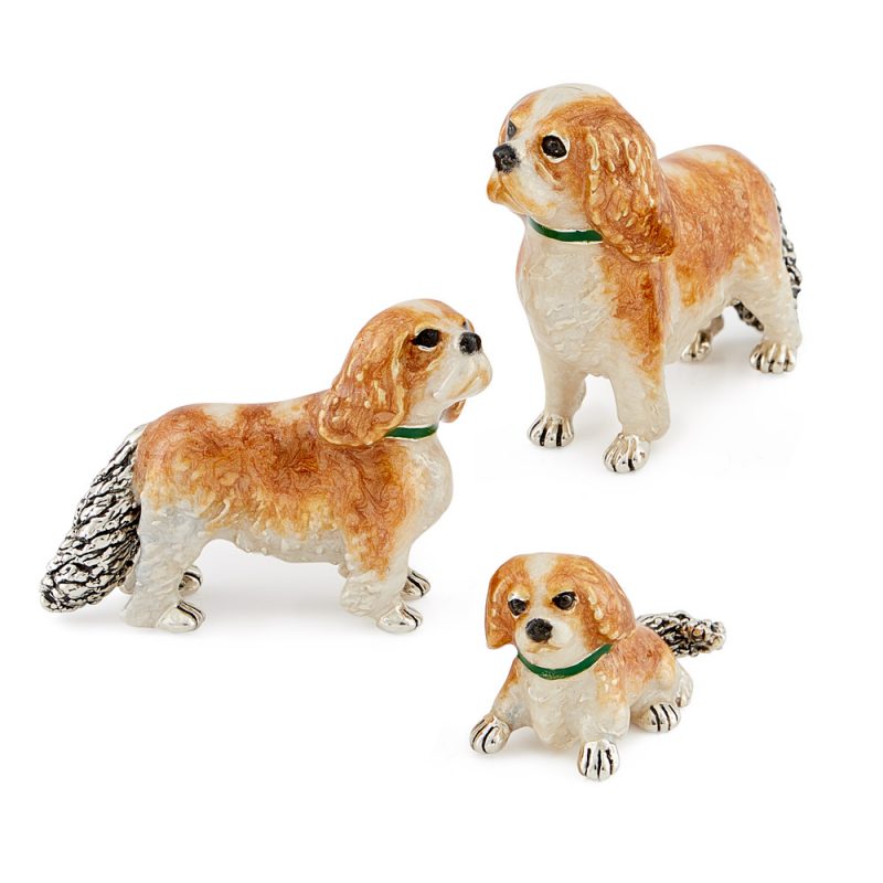 ST479-cavalier-King-Charles-Spaniel-family